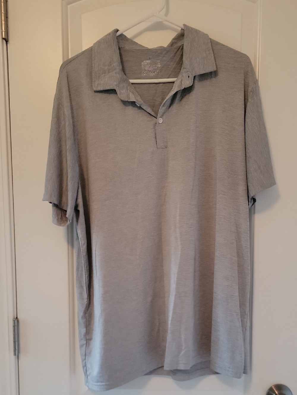 Men's Lightweight Polo Shirt in Light Gray
